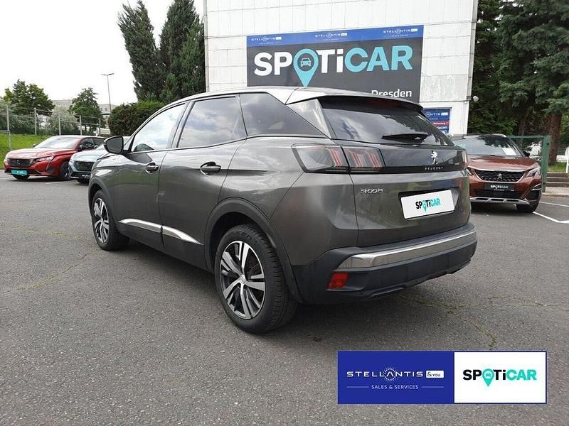 Gebraucht Peugeot 3008 Allure 136 PS (100 kW) 2024 Grau SUV
