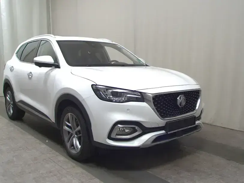 Käytetty MG EHS 162 HP (119 kW) 2021 Other Katumaasturi
