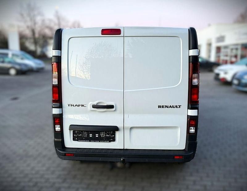 Gebraucht Renault Trafic Komfort 121 PS (88 kW) 2019 Weiß Van / Kleinbus