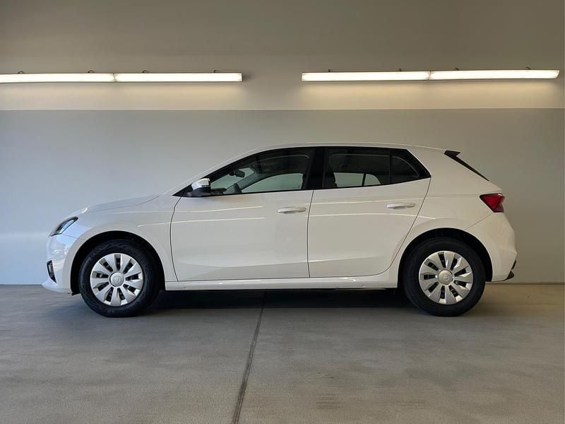 Ny Skoda Fabia Essence 2025 Hvid Hatchback