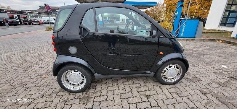 Schwarz Gebraucht 2006 Smart ForTwo Coupé Coupé | 2.300 € - Bild 1/4