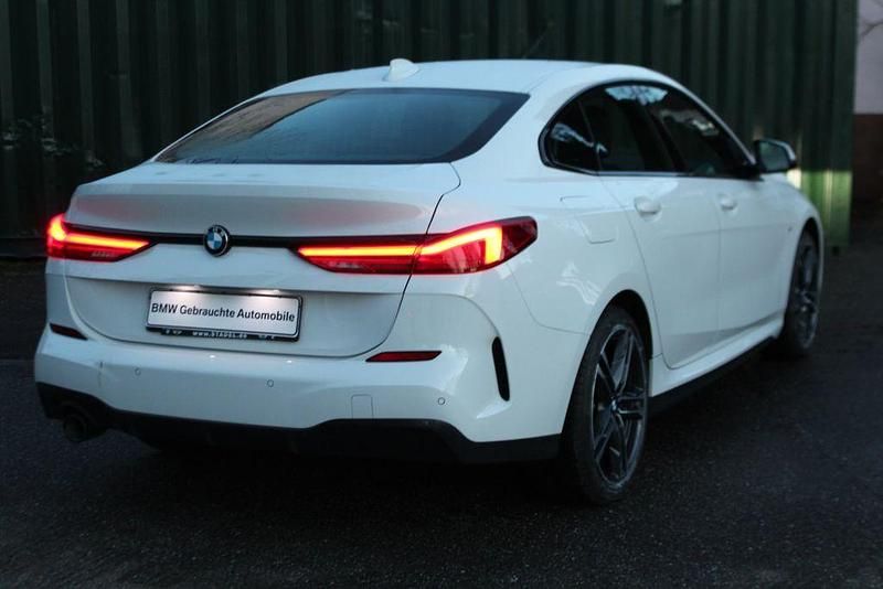 Gebraucht BMW 218 M Sport 136 PS (100 kW) 2022 Weiß Coupé