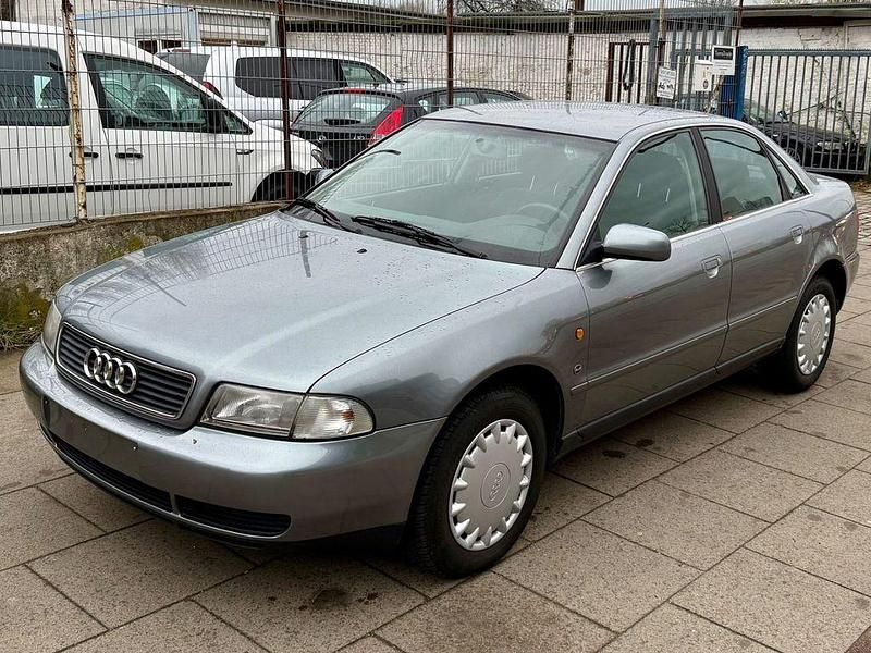 Gebraucht Audi A4 Ambiente 150 PS (110 kW) 1996 Grau Limousine