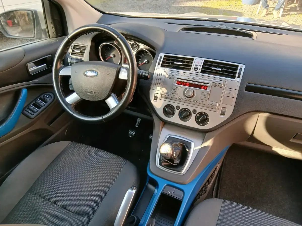 Gebraucht Ford Kuga 136 PS (100 kW) 2009 Silber SUV