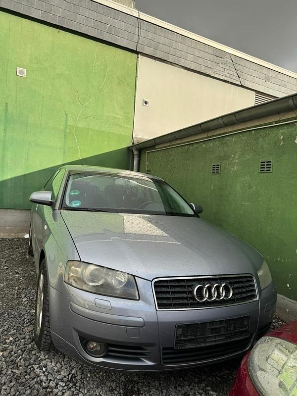 Usata Audi A3 105 CV (77 kW) 2005 Grigio Utilitaria