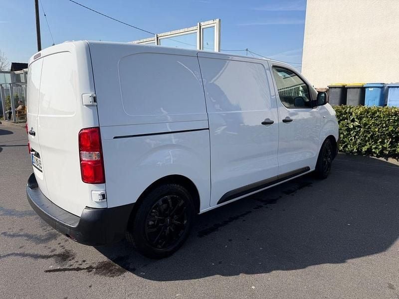 Gebraucht Opel Vivaro-e Combi 100 kW (136 PS) 2022 Weiß Van