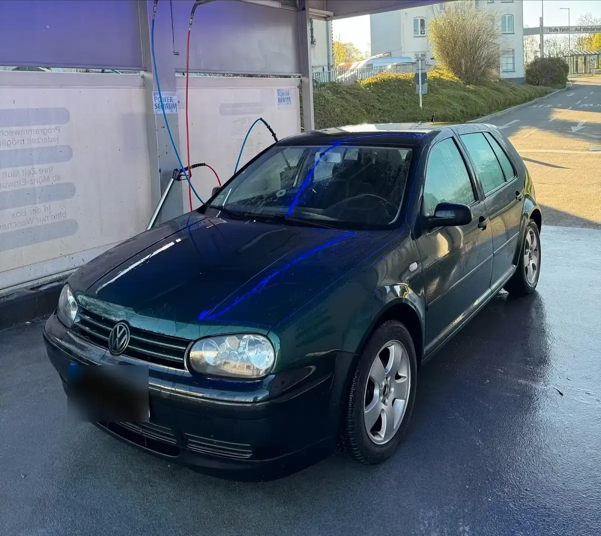 Second-hand VW Golf III 101 CP (74 kW) 1999 Verde Hatchback