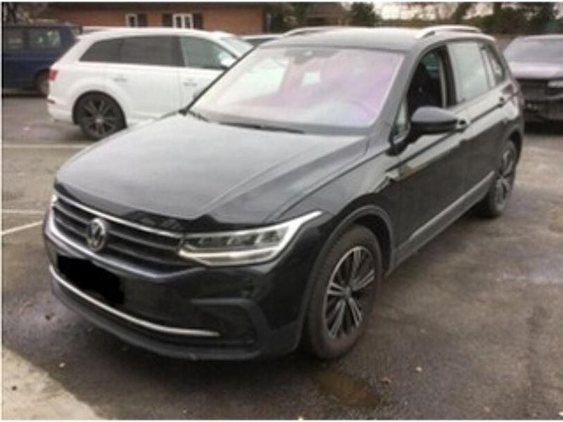 Schwarz Gebraucht 2021 VW Tiguan Active SUV | 29.912 € (Fairer Preis) - Bild 1/1