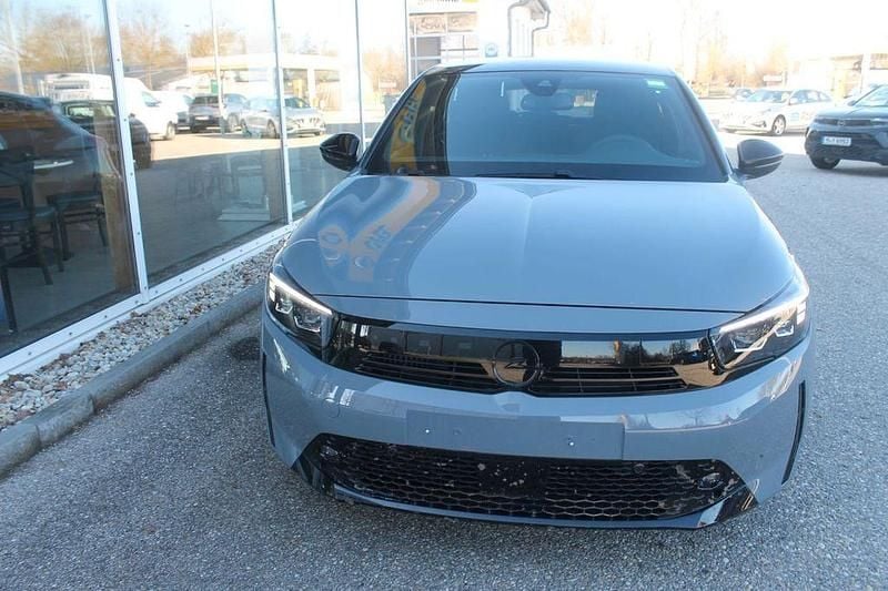 Gebraucht Opel Corsa 136 PS (100 kW) 2025 Grau Kleinwagen