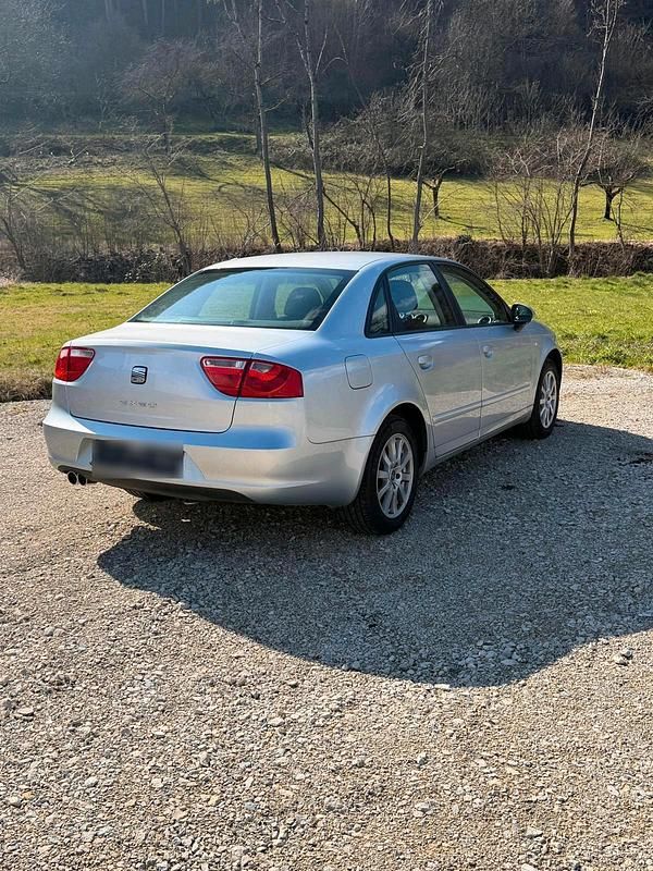 Gebraucht Seat Exeo 150 PS (110 kW) 2010 Silber Limousine
