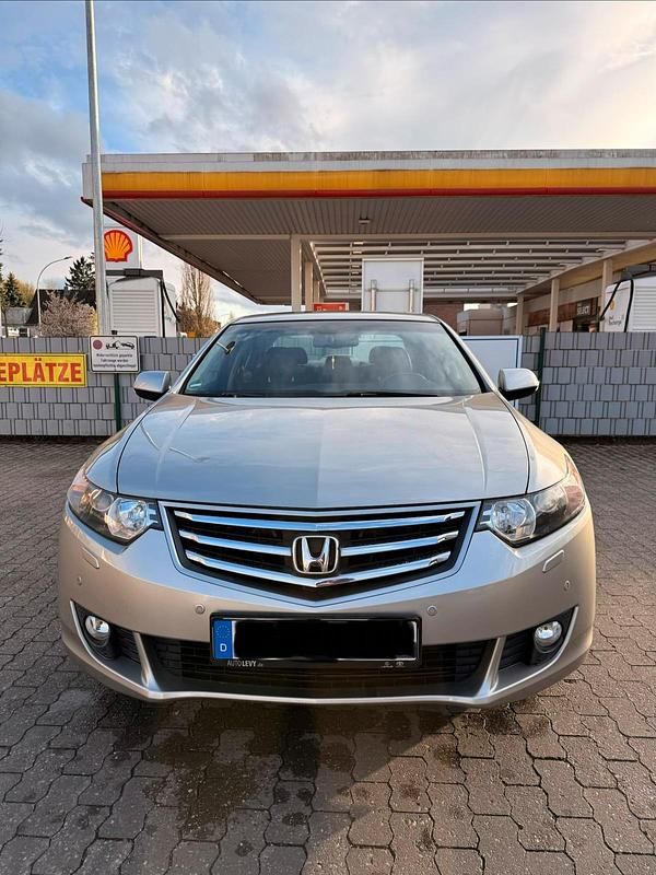 Gebraucht Honda Accord Executive 156 PS (114 kW) 2008 Silber Limousine