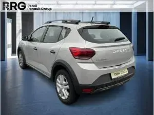 Gebraucht Dacia Sandero Stepway 101 PS (74 kW) 2024 Mondstein grau SUV