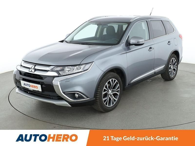 Grau Gebraucht 2016 Mitsubishi Outlander SUV | 17.950 € (Fairer Preis) - Bild 1/3