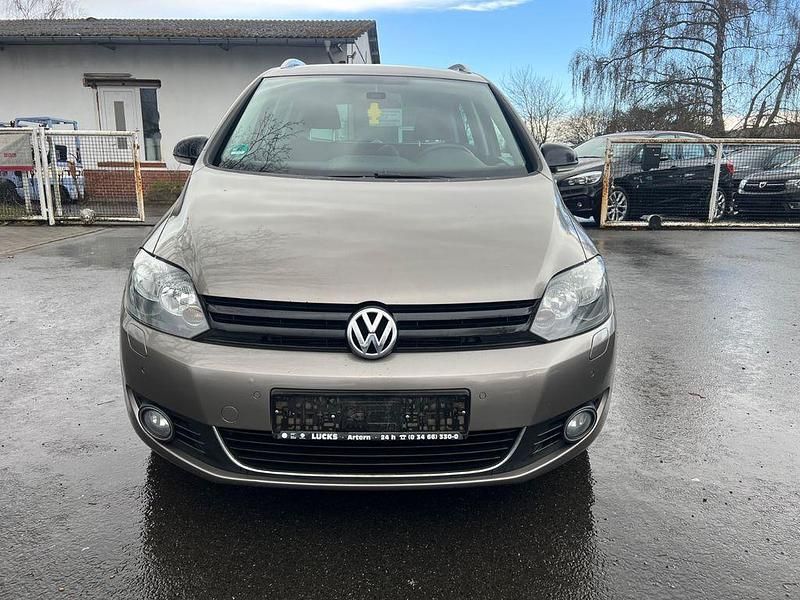 Gebraucht VW Golf Plus Cross Style 105 PS (77 kW) 2011 Braun Van / Kleinbus