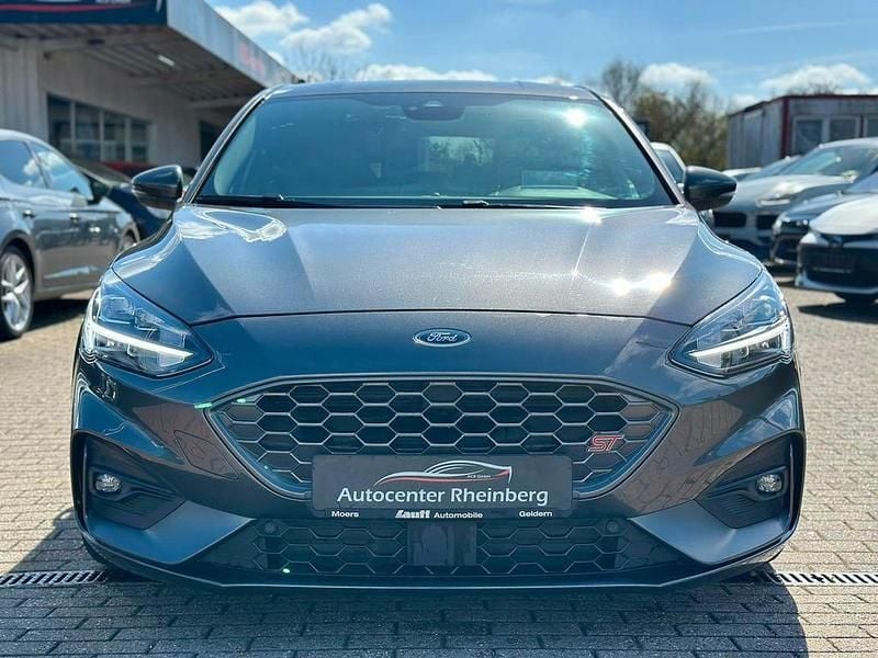 Gebraucht Ford Focus ST 280 PS (205 kW) 2020 Magnetic Limousine
