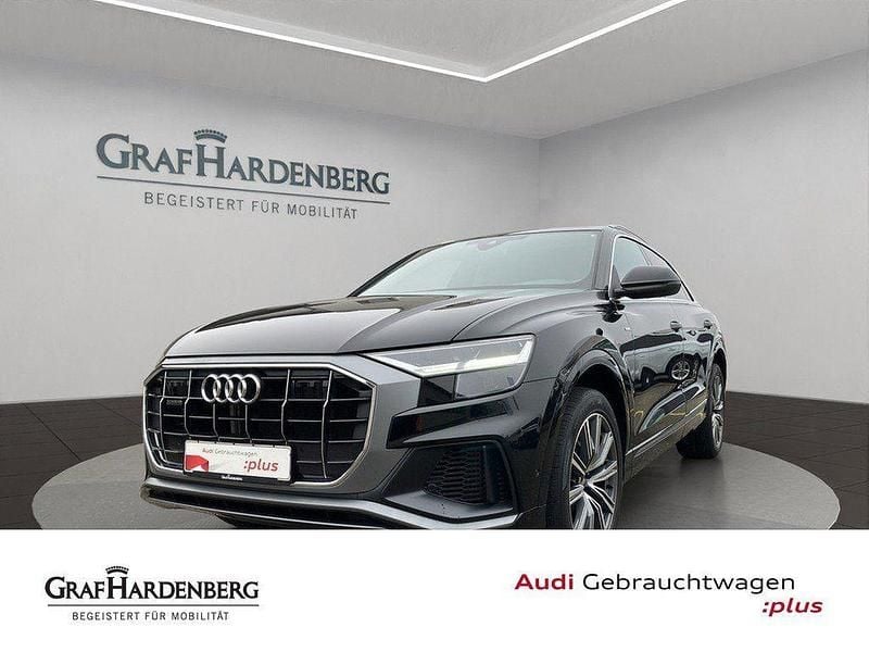 Gebraucht Audi Q8 Ambiente 340 PS (250 kW) 2022 Mythosschwarz metallic SUV
