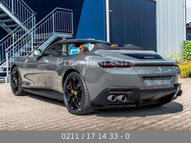 Neu Ferrari Roma 620 PS (456 kW) 2025 Grigio scuro Coupé