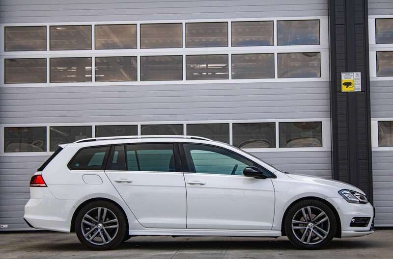 Weiß Gebraucht 2015 VW Golf VII Highline Kombi | 10.000 € (Fairer Preis) - Bild 1/4
