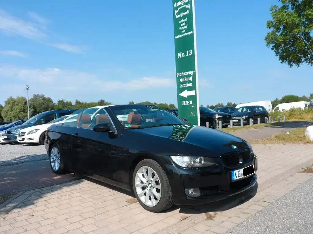 Gebraucht BMW 325 218 PS (160 kW) 2007 Schwarz Cabrio