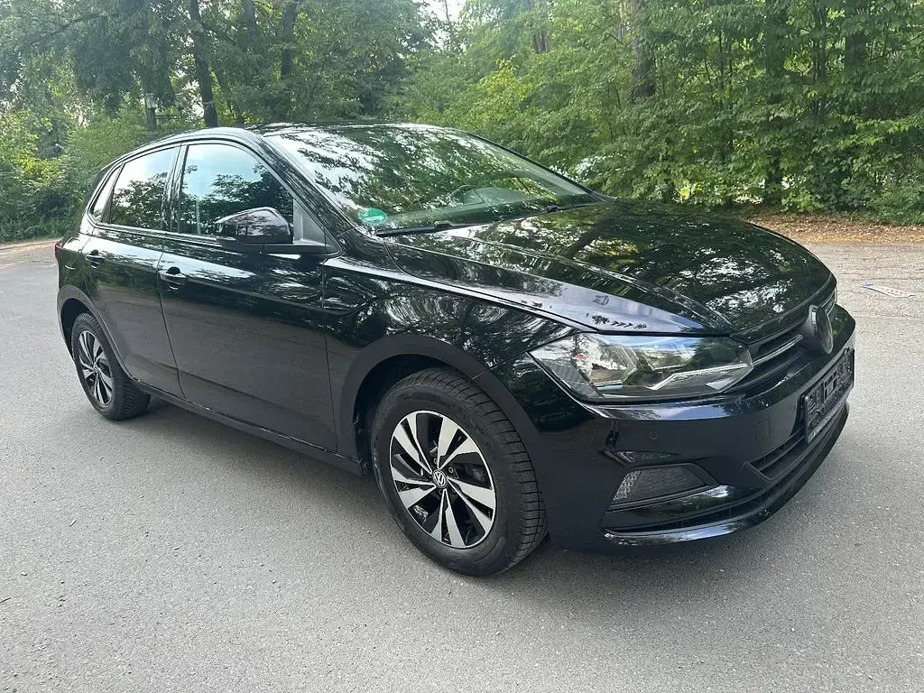 Gebraucht VW Polo Comfortline 95 PS (69 kW) 2020 Schwarz Kleinwagen