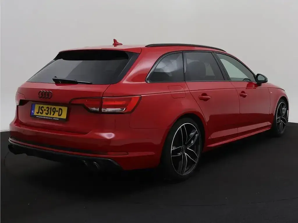 Gebraucht Audi A4 Sport 190 PS (139 kW) 2016 Rot Kombi