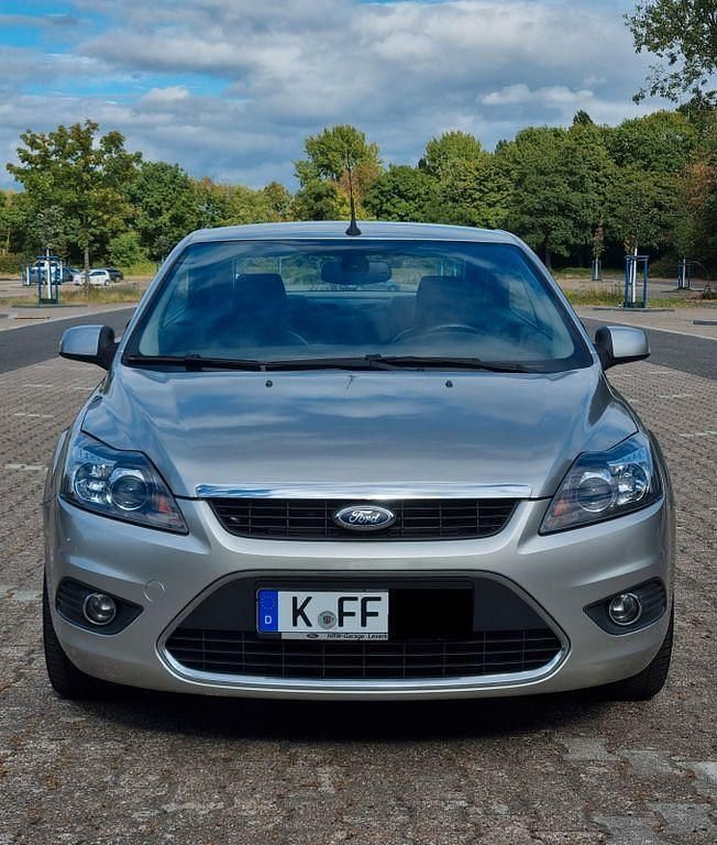 Silber Gebraucht 2008 Ford Focus Titanium Cabrio | 4.400 € (Guter Preis) - Bild 1/4
