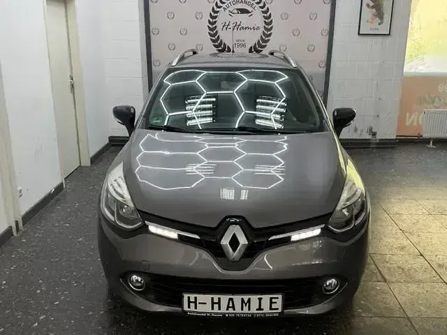 Gebraucht Renault Clio LIMITED 118 PS (86 kW) 2016 Grau Kombi