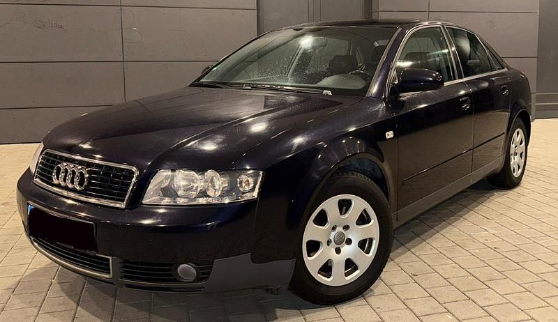 Blau Gebraucht 2003 Audi A4 Limousine | 1.650 € (Superpreis) - Bild 1/4