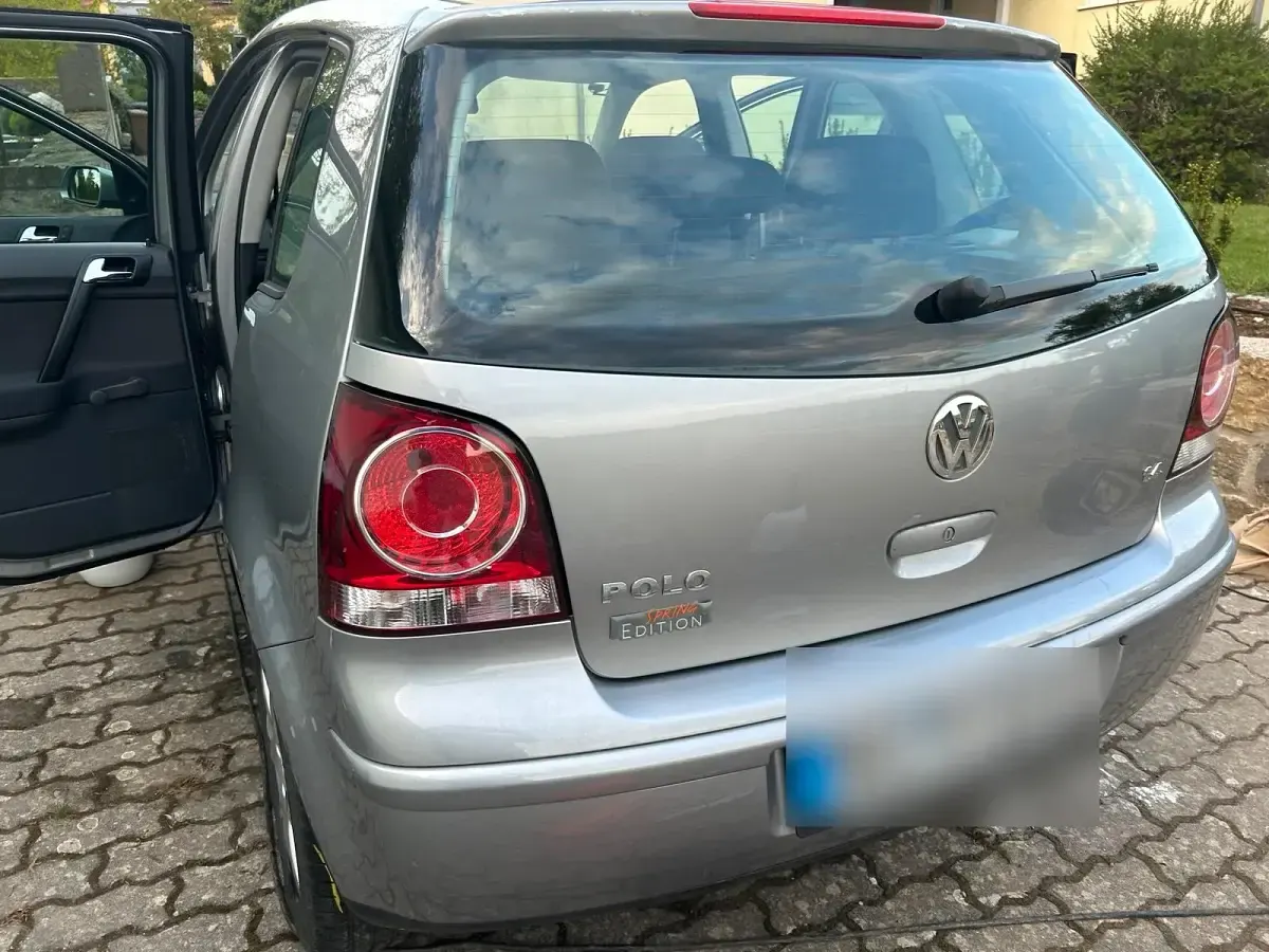 Gebraucht VW Polo 80 PS (58 kW) 2007 Grau Kleinwagen