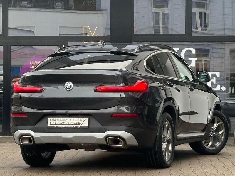 Gebraucht BMW X4 Performance 190 PS (139 kW) 2023 Grau SUV