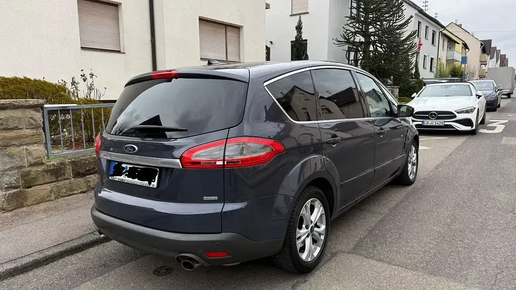 Gebraucht Ford S-MAX Titanium X 203 PS (149 kW) 2014 Grau Van / Kleinbus