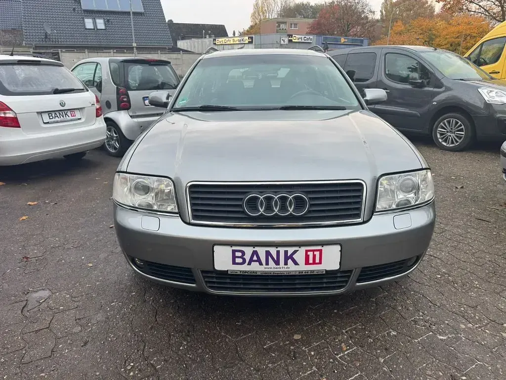 Gebraucht Audi A6 Comfort 131 PS (96 kW) 2001 Grau Kombi