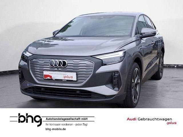 Grau Gebraucht 2022 Audi Q4 Sportback e-tron Basis SUV | 26.820 € (Guter Preis) - Bild 1/4
