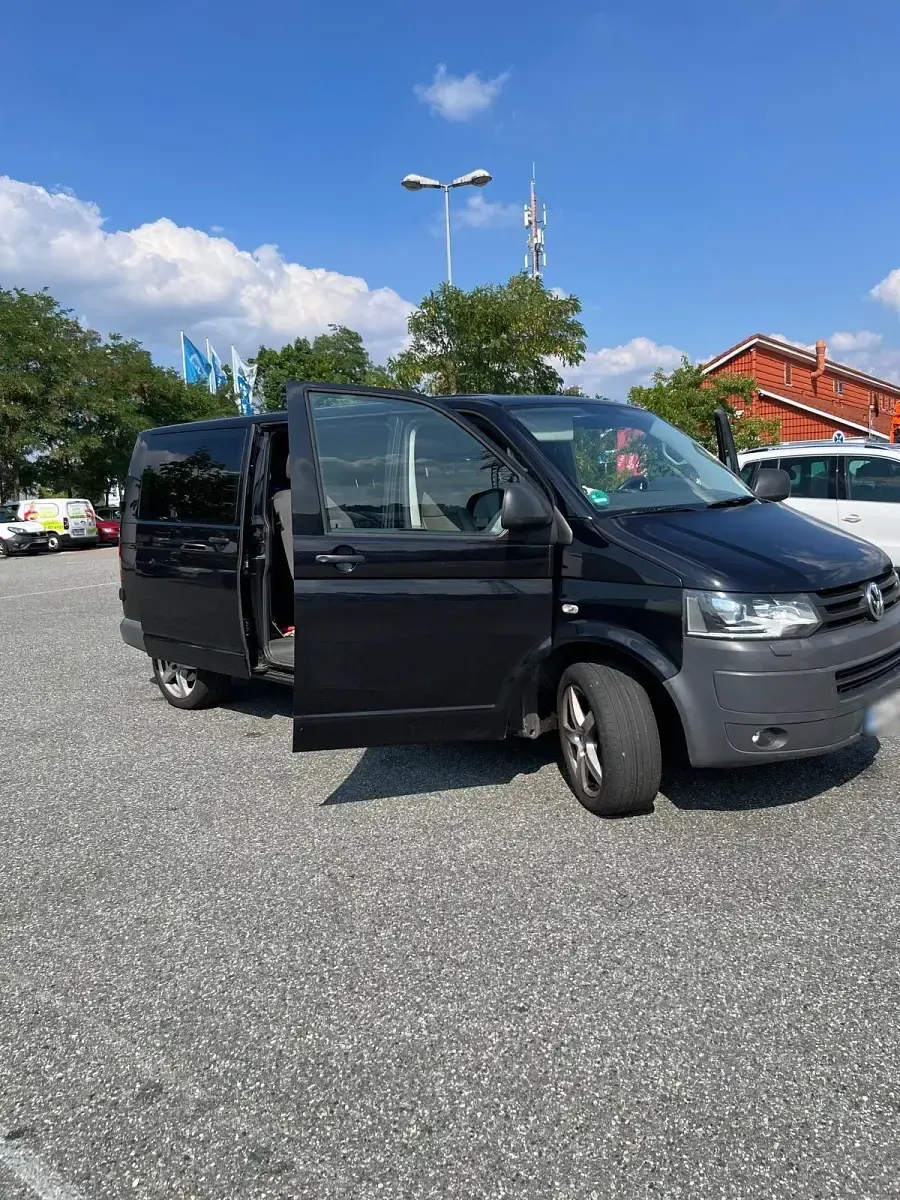 Gebraucht VW T5 180 PS (132 kW) 2012 Schwarz Van