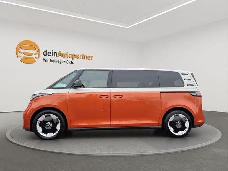Gebraucht VW ID. Buzz Pro 210 kW (286 PS) 2025 Candy weiß/energetic orange metallic Van / Kleinbus
