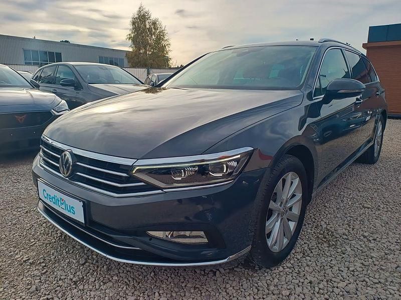 Grau Gebraucht 2019 VW Passat Elegance Kombi | 21.499 € (Guter Preis) - Bild 1/4