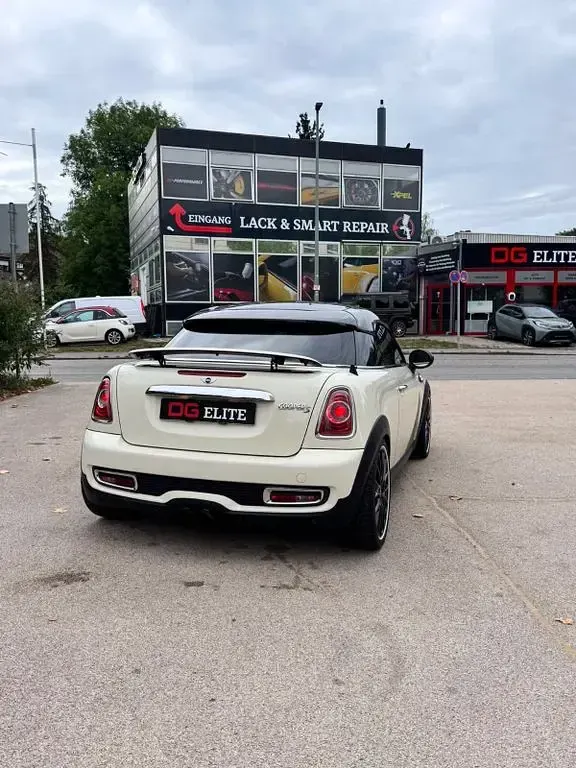 Gebraucht Mini Cooper S Coupé 184 PS (135 kW) 2014 Weiß Coupé