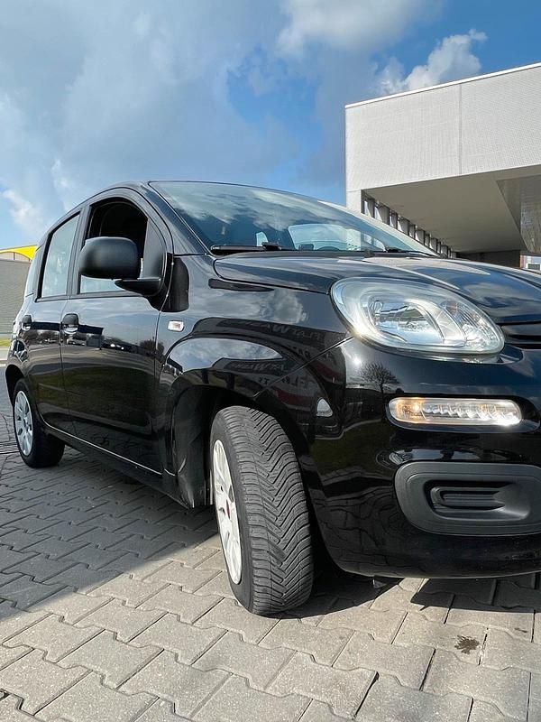 Gebraucht Fiat Panda 69 PS (50 kW) 2014 Schwarz Kleinwagen