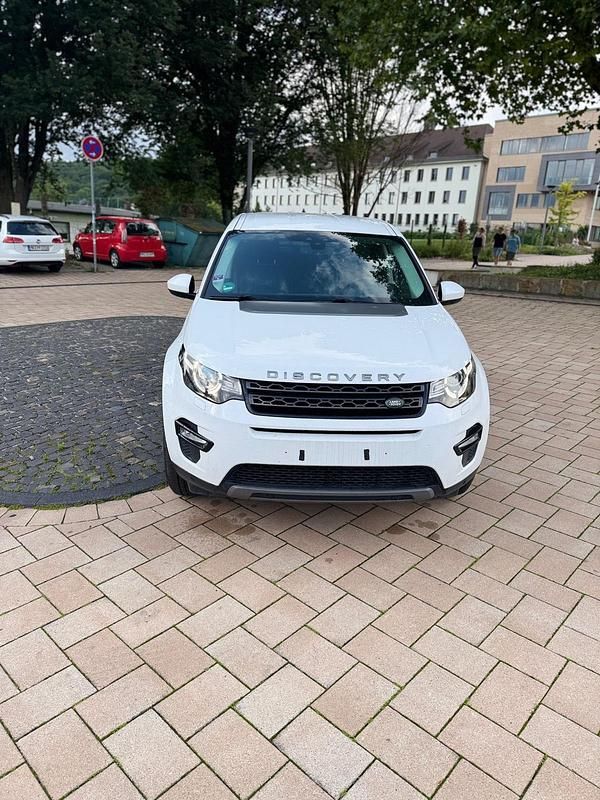 Weiß Gebraucht 2017 Land Rover Discovery Sport SUV | 11.900 € (Superpreis) - Bild 1/4