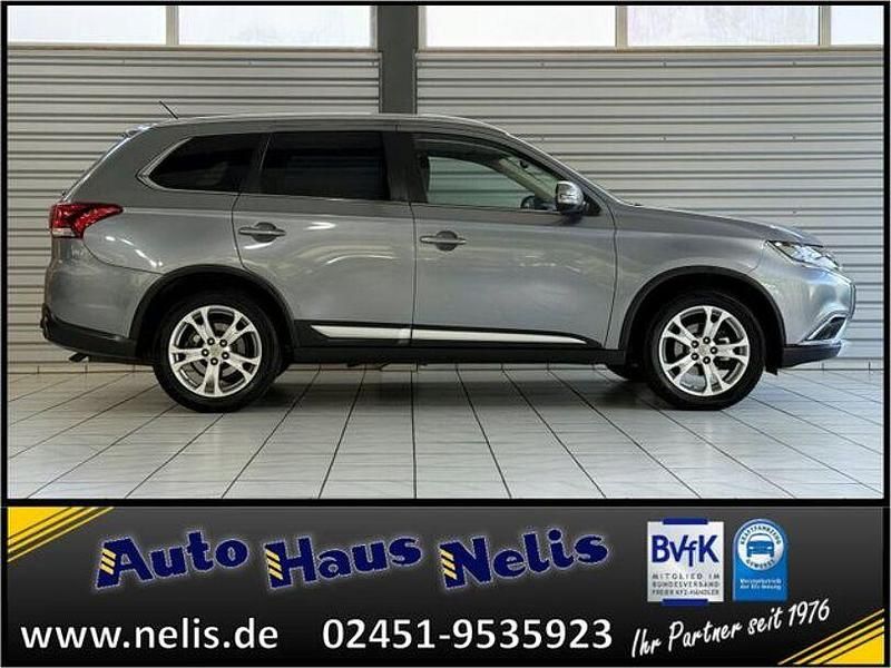 Gebraucht Mitsubishi Outlander 150 PS (110 kW) 2016 Grau SUV
