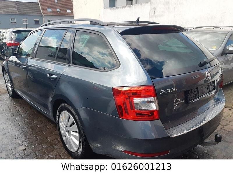 Gebraucht Skoda Octavia Ambition 190 PS (139 kW) 2018 Grau Kombi