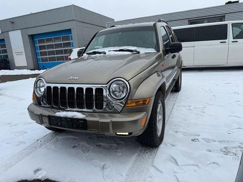 Gebraucht Jeep Cherokee Limited 204 PS (150 kW) 2005 SUV