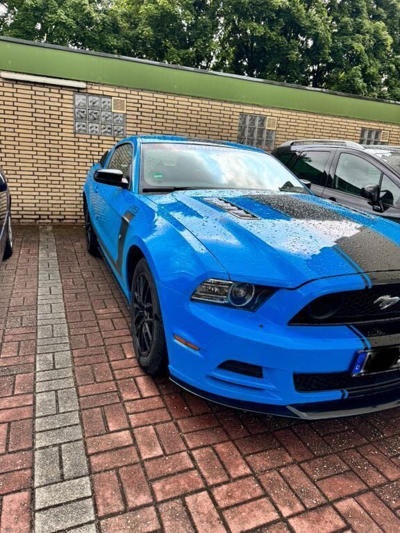 Blau Gebraucht 2014 Ford Mustang Coupé | 19.000 € (Fairer Preis) - Bild 1/4