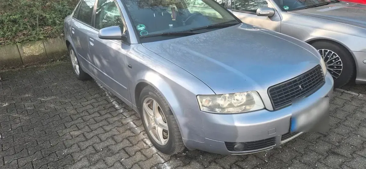 Gebraucht Audi A4 131 PS (96 kW) 2004 Grau Limousine