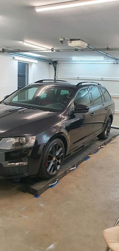 Gebraucht Skoda Octavia RS 184 PS (135 kW) 2016 Schwarz Kleinwagen