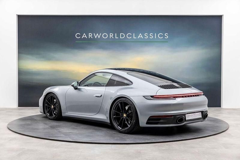 Gebraucht Porsche 911 Carrera 385 PS (283 kW) 2021 Silber Coupé