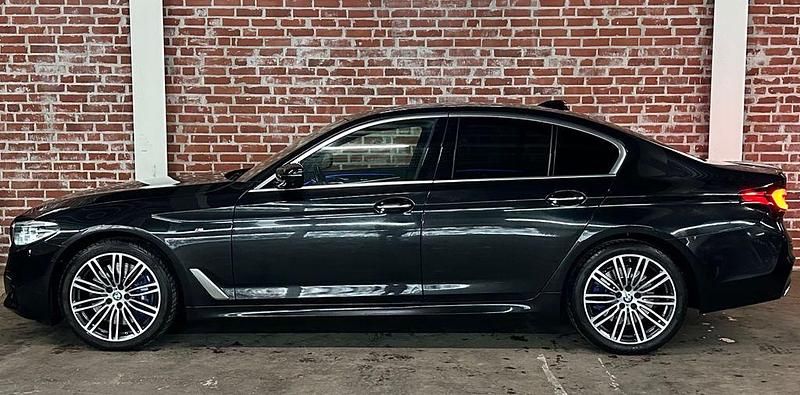 Gebraucht BMW 540 M Sport 320 PS (235 kW) 2017 Schwarz Limousine
