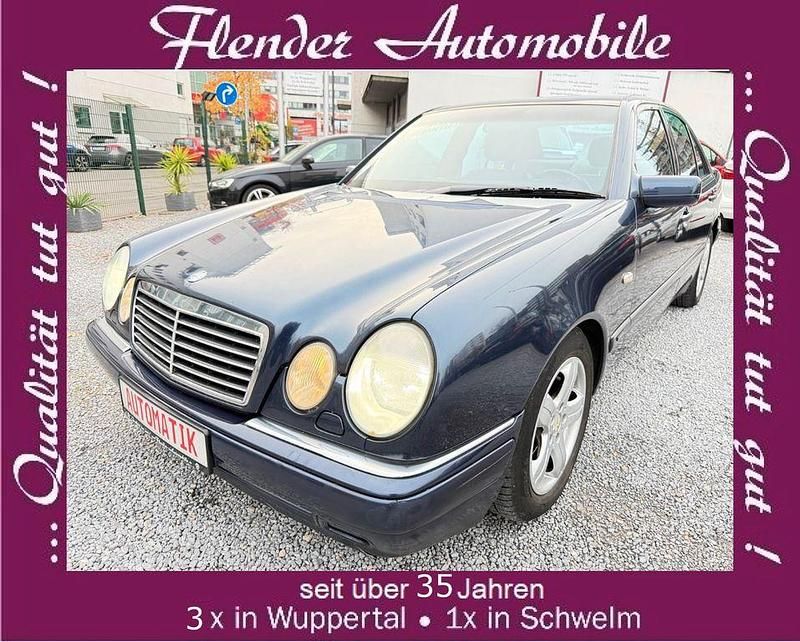Blau Gebraucht 1998 Mercedes E280 Avantgarde Limousine | 6.980 € (Etwas zu teuer) - Bild 1/4
