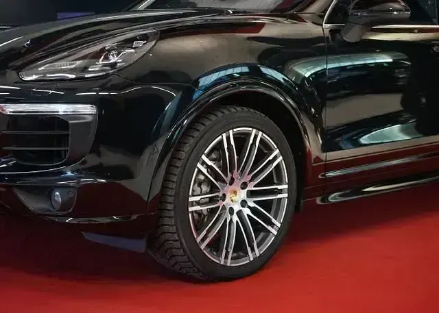 Gebraucht Porsche Cayenne S Diesel Sport 385 PS (283 kW) 2015 Andere SUV