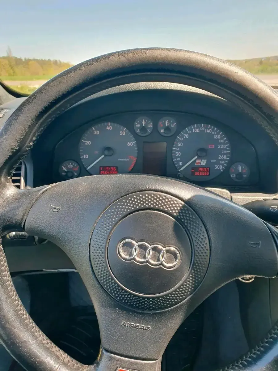 Second-hand Audi S6 340 CP (250 kW) 2000 Argintiu Break